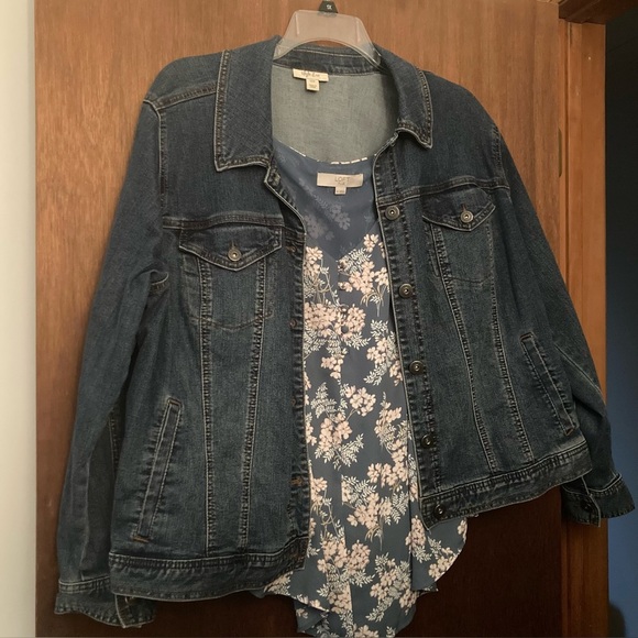 Loft plus floral tank top size 18 - Picture 7 of 7